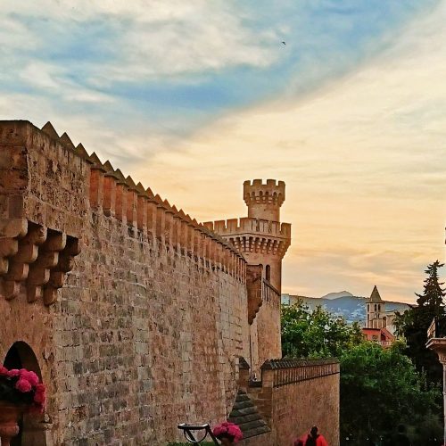 la-torre-dels-caps-en-el-palacio-de-la-almudaina