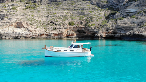 Embarcación típica de las islas Baleares: el llaut
